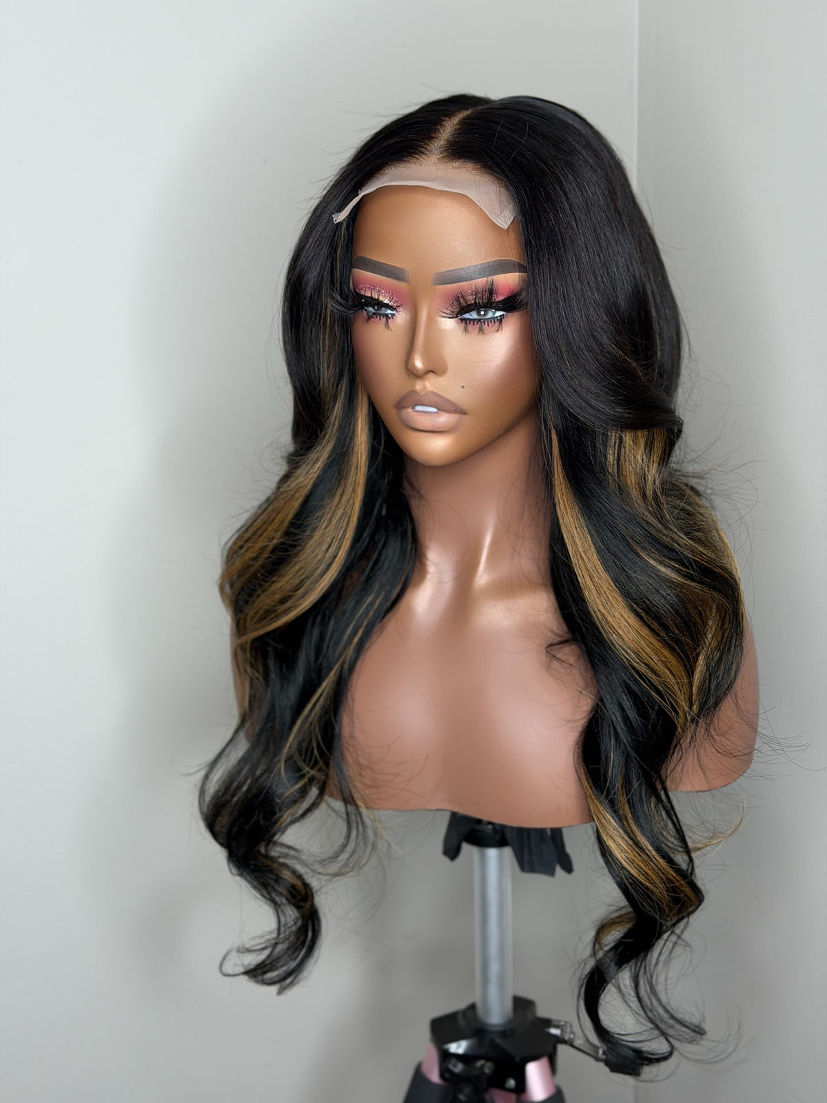 Brielle | 24” Highlighted Glueless Closure Wig (Ready to Ship)