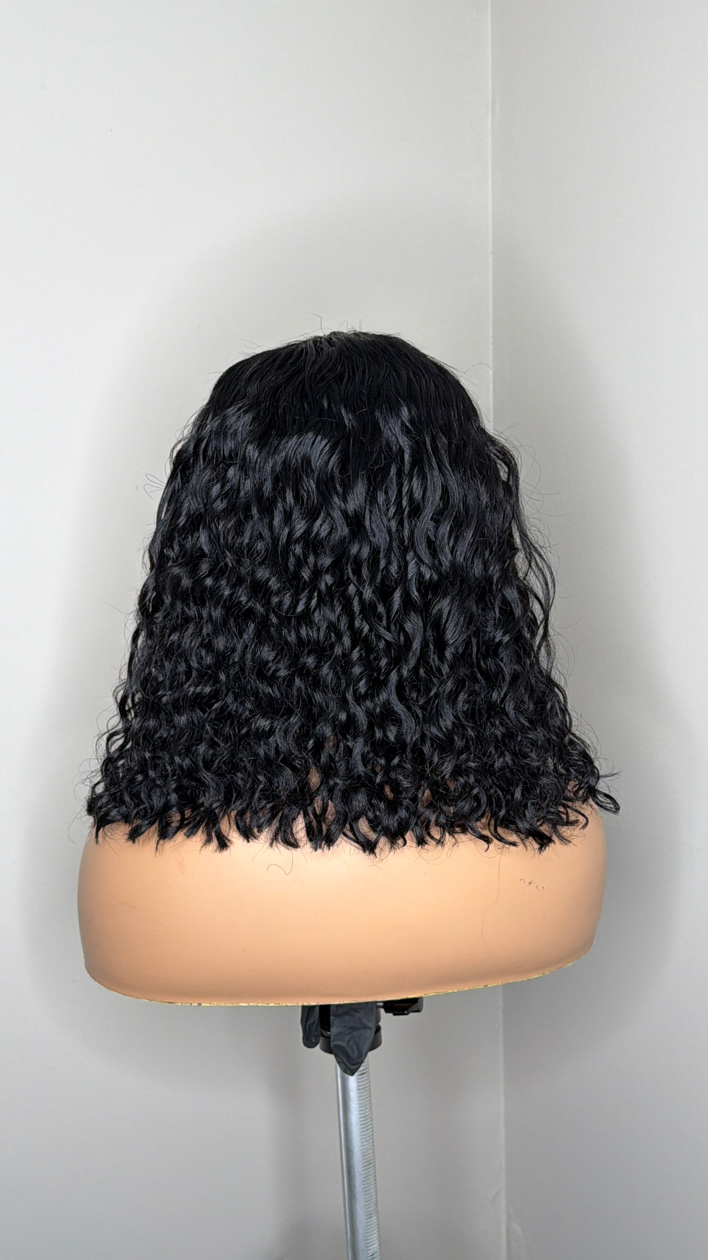 Naomi | 18” Deep Wave Glueless Closure Wig | Wand Curled (Ready to Ship)