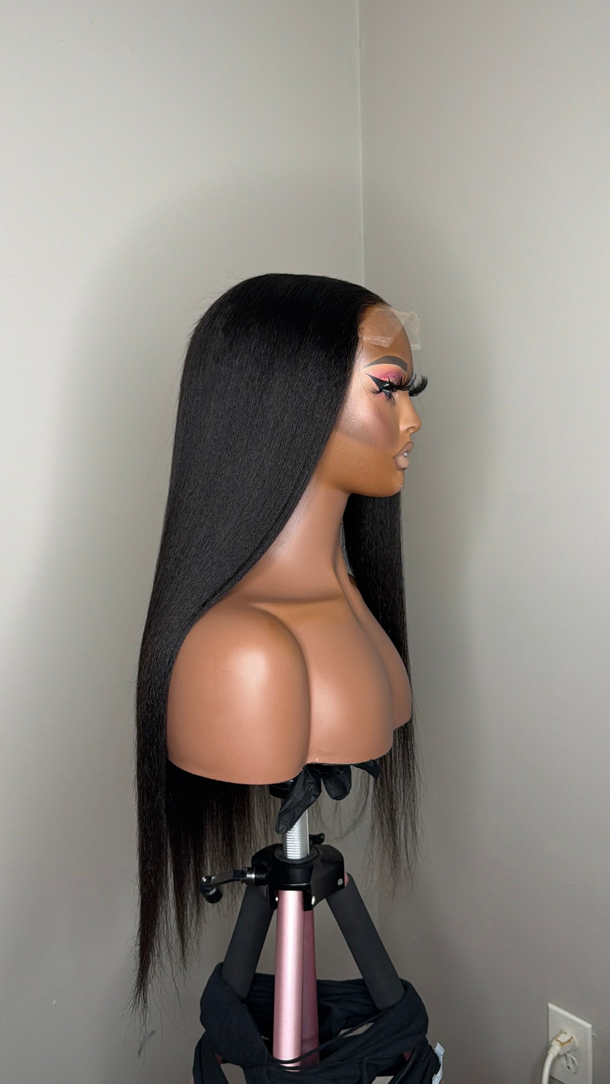 Neesha Natural 22 inch kinky straight closure wig profile view